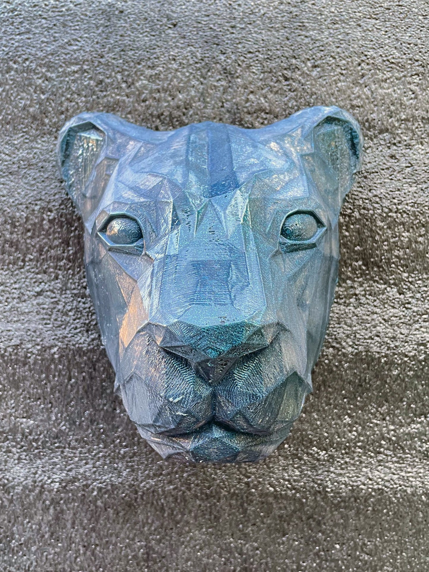 Lion Head Lamp - 3D Print - Illuminate the wall with the mane pattern.